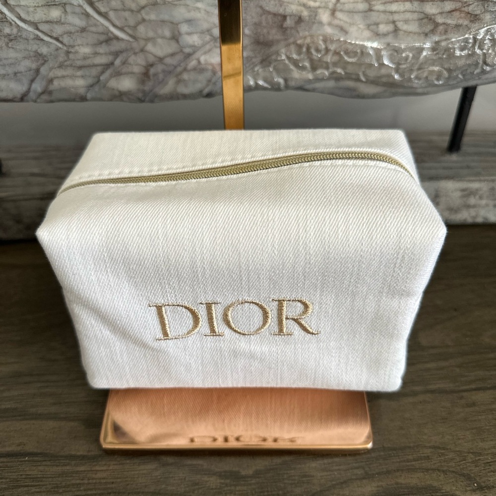 Dior Cream and Gold Makeup Pouch - Picture 1 of 5